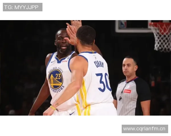 空间型中锋沃尔夫表现出色27号秀8投5中三分球4投3中贡献13分4篮板4助攻